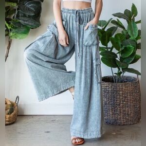 NWOT Oli & Hali Washed 3D Pocket Denim Blue Boho Wide Leg Jogger Pants